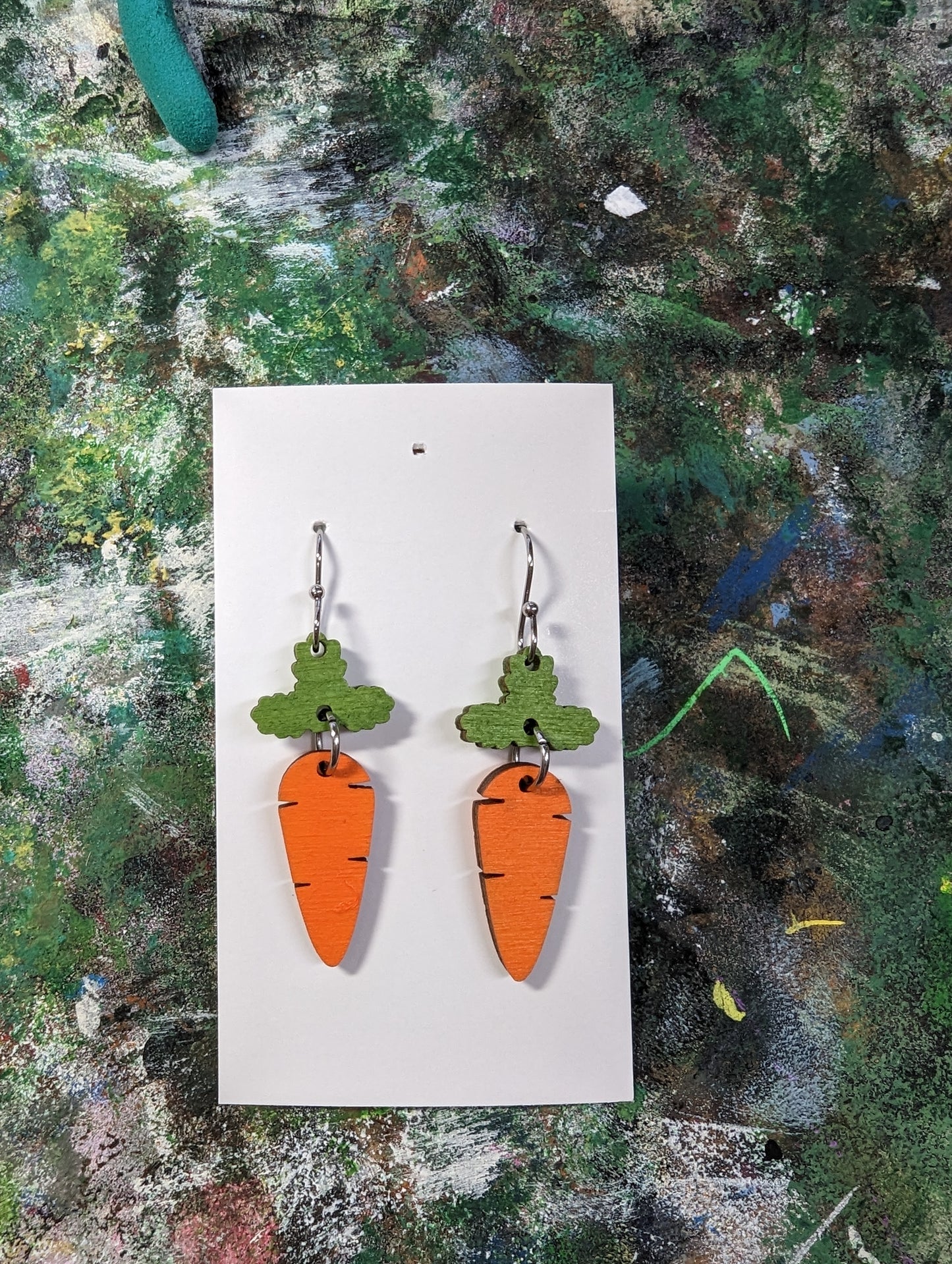 Carrot earrings for Easter